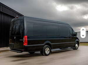 รถกระบะมือสอง Mercedes-Benz Sprinter 3500XD ปี 2024 พวงมาลัยซ้าย เกียร์ธรรมดา/อัตโนมัติ เครื่องยนต์ 4 ลิตร มาตรฐานไอเสียยูโร 4 - Product Image 2