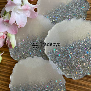 แผ่นรองแก้วเรซิ่นงานฝีมือ ขนาด 4x4 นิ้ว รูปทรงสี่เหลี่ยม หรูหรา สวยงาม สำหรับวางบนโต๊ะ พร้อมบริการสลักโลโก้ตามสั่ง Tradebyd - Product Image 1