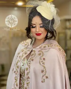 Capuche moccan caftan Traditions de mariage algériennes