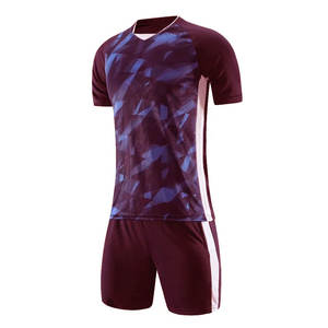 Uniforme Deportivo Corto, Ligero y Transpirable, Personalizado para Adultos, Diseñado para Comodidad, Velocidad y Profesionalismo en Fútbol - Product Image 1