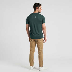 เสื้อยืดสีเขียวทรงสลิมฟิตแบบลำลองครอสเฟล็กซ์ - Product Image 4