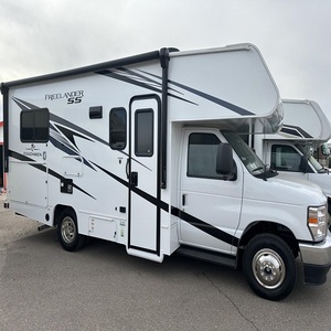Autocaravana Coachmen Freelander Clase C de Alta Eficiencia, Vehículo Recreativo para Viajes Familiares en Venta - Product Image 1