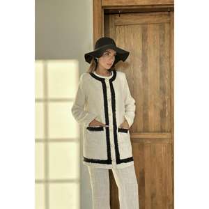 <b>Women's</b> Off-White and <b>Black</b> Striped Collarless <b>Jacket</b> and Trousers Set Wholesale <b>Suit</b> Sets - Product Image 4
