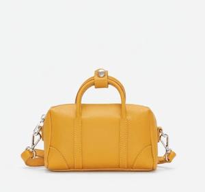 Sac à bandoulière mini tendance en cuir véritable jaune pour filles, enfants, sac à main mignon pour tout-petits, bandoulière réglable, résistant à l'eau - Product Image 1