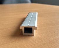 Système de montage solaire pour carport en aluminium anodisé argenté de haute qualité, fabriqué au Vietnam, avec pince intermédiaire 6005-T5 et garantie de 10 ans