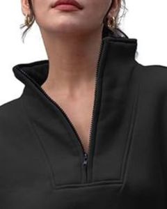 Sweat-shirt en molleton surdimensionné à demi-zip noir pour femme, pull décontracté chaud d'hiver avec poche kangourou, haut doux et confortable - Product Image 4