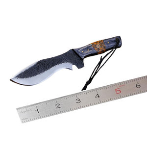 Cuchillo de Supervivencia Clásico de Acero de Damasco, Hecho a Mano, para Caza, Campismo y Bushcraft, Cuchillo de Acero de Damasco Duradero - Product Image 1