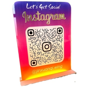 2025 Mejore su experiencia minorista: Estrategias y pantallas de códigos QR en redes sociales - Product Image 1