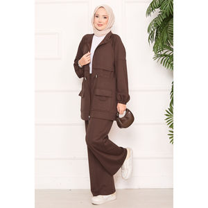 Ensemble hijab deux pièces marron café, style décontracté avec taille ajustable et détail poche - Product Image 3