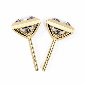 Boucles d'oreilles clous géométriques en or 18 carats avec diamant de laboratoire, sertissage unique en or blanc, jaune et rose pour mariages - Product Image 2