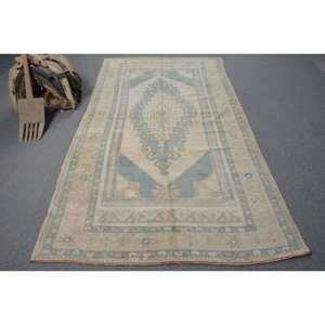 Alfombra de lana turca Vintage de 5x9 pies, diseño de retazos beige y azul, técnica de tejido plano para decoración para sala de estar, 4m de ancho - Product Image 1