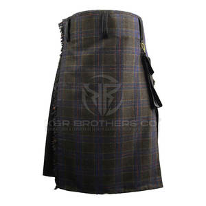 Falda escocesa de tartán para mujer de calidad superior con costuras limpias y diseño atemporal Falda escocesa para mujer con tela suave - Product Image 1