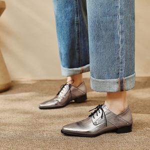 Escarpins en cuir à bout pointu pour femmes, chaussures habillées à talons hauts, mocassins classiques en cuir pour le bureau et les occasions formelles, confortables à enfiler - Product Image 3