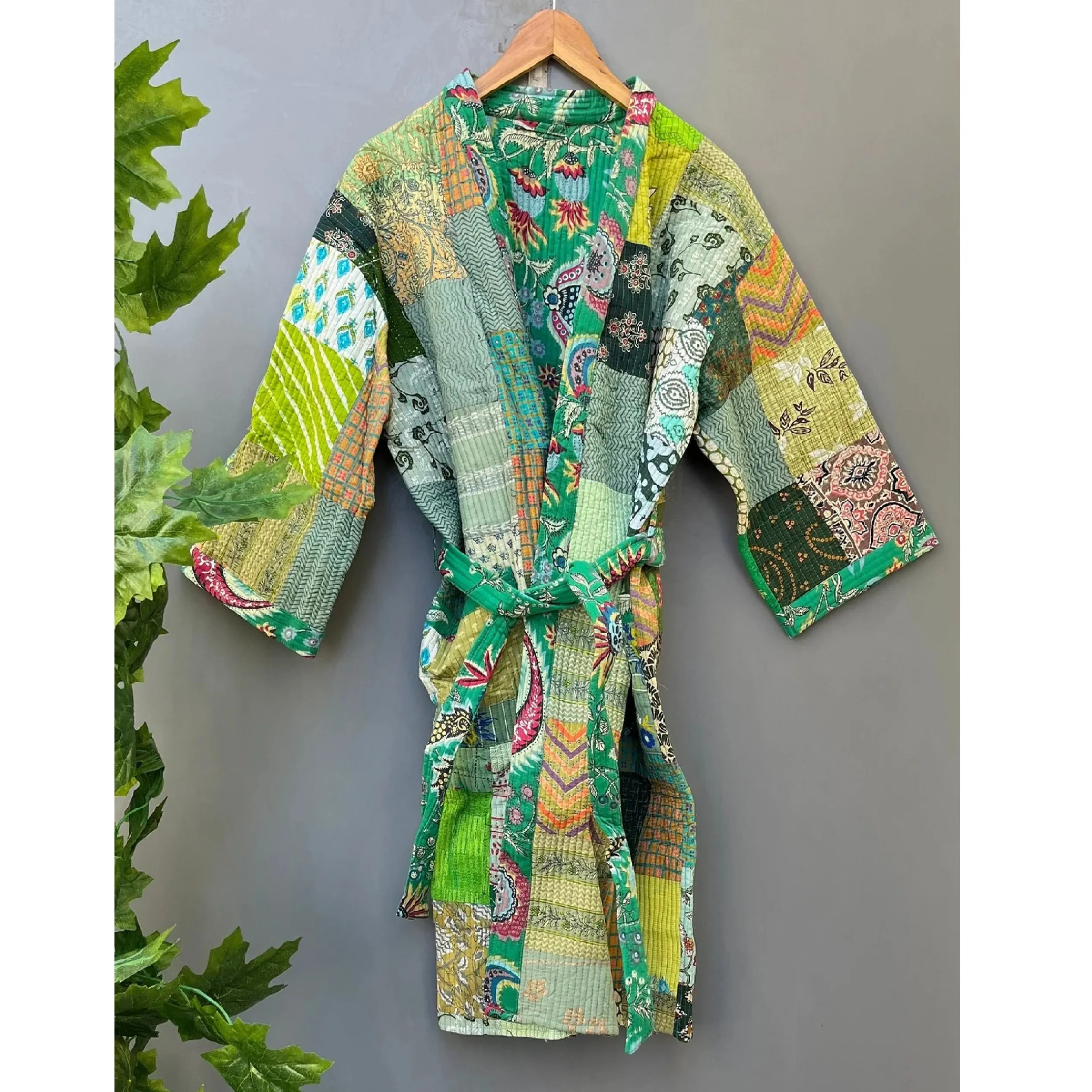 Best Quality Silk Kantha Robe Long Patchwork Jacket Womens Reversible Kimono Bridal Dressing Gown Quilted Jacket