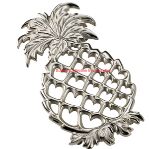 Luxury Gold Decorative Metal <b>Trivet</b> Dishes Elegant Table Decor <b>Trivet</b> With Modern Design For Kitchen & Dining Serving <b>Trivet</b> - Product Image 4