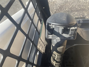 รถบ๊อบเคทใช้ล้อลื่นไถล2020บ็อบแคต S740 EPA CE มาตรฐาน ISO รถลื่นไถลสภาพดี - Product Image 4