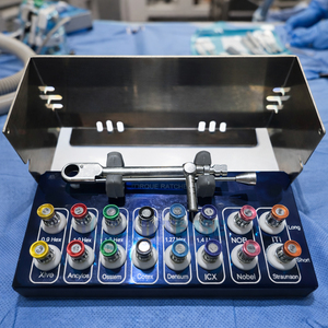 Kit de Implantes Protésicos Dentales Universales, Juego Completo de Instrumentos de Prostodoncia, Manual de Acero Inoxidable para Restauración de Implantes - Product Image 1