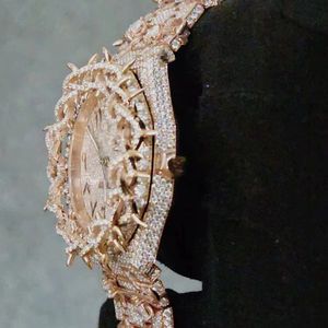 Reloj de Pulsera de Acero Inoxidable de Lujo, Fabricante Profesional, Completamente Adornado con Moissanita, Estilo Hip Hop, Logotipo Personalizado, Estilo Antiguo - Product Image 3