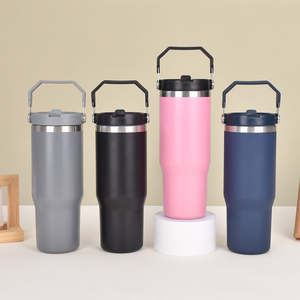 Termo de Acero Inoxidable de Gran Capacidad (900 ml), Resistente, con Diseño de Vaso, para Viajes - Product Image 4