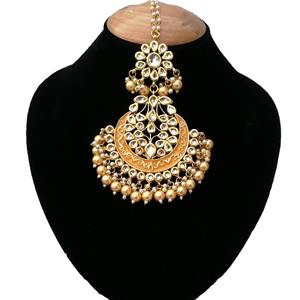 Ensemble de boucles d'oreilles pendantes et diadème, ornements perlés, plaqué or, cristaux et strass, design géométrique, style ethnique pour soirée - Product Image 2