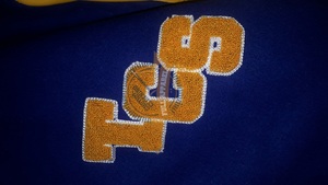 Blousons d'aviateur en cuir de style High Street en gros avec col montant et grand motif de broderie pour les soldes d'hiver - Product Image 6