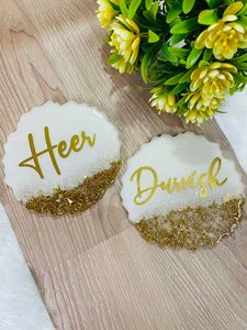 Sous-verre en résine époxy de qualité supérieure, imperméable, en forme d'animal, glacé, avec nom personnalisé, modèle d'amour, design - Cadeau parfait pour toutes les saisons - Product Image 2