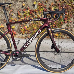 Vélo de course de qualité supérieure 2025 S/Workss Tarmacs SL8 - Shimano D-ura-A-ce Di2 Vélo de route disponible en stock - Product Image 1