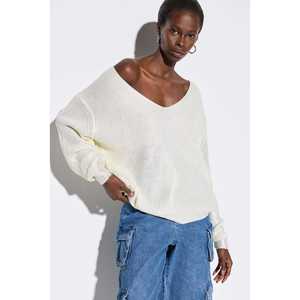 Suéter de punto con cuello en V - Product Image 2