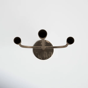 Nouveau design de bougeoirs décoratifs de Noël faits à la main en métal pur de taille normale pour la décoration de la maison - Product Image 4