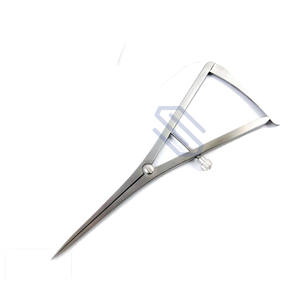 Castroviejo 17 cm Instrumentos quirúrgicos dentales rectos Fuente de alimentación manual Acero inoxidable Calibrador de resorte aprobado por la CE - Product Image 1