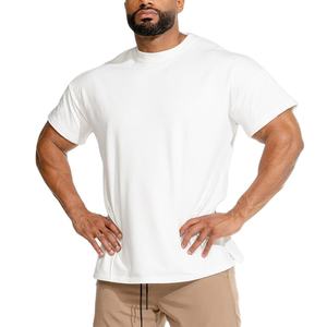 Nouveaux hommes Logo personnalisé haut d'entraînement de gymnastique séchage rapide coupe ajustée à manches courtes chemise de sport tissu tricoté uni pour l'entraînement de course - Product Image 1