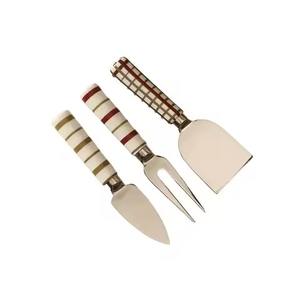 Ensemble de couteaux à fromage en acier inoxydable et manche en marbre Couteaux à fromage - Product Image 1