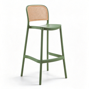 Taburete de Bar Moderno de Plástico Verde con Respaldo de Ratán para Uso en Bares Domésticos - Product Image 3