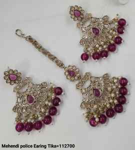 INDIAN MEHNDI PULIDO TRADICIONAL Y DE MODA CON PENDIENTES DE PERLAS Y CONJUNTO DE MANGTIKKA PARA MUJERES Y NIÑAS - Product Image 2