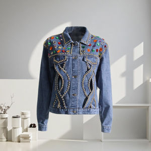Veste en jean bleu pour femmes avec plusieurs accents de fermeture éclair, veste en jean courte de style moto, vêtements d'extérieur tendance, veste à manches longues pour femmes - Product Image 1