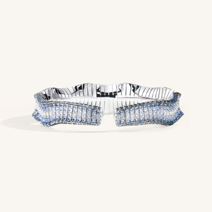 Bracelet manchette de luxe pour femme en or 18 carats avec saphirs sertis en canal, design géométrique, bijoux de soirée - Product Image 2