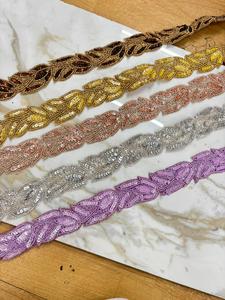 Garniture en dentelle géométrique perlée à la main de haute qualité et élégante pour robes de mariée, de soirée et de mariage, excellente pour les robes de mariée et les vêtements - Product Image 3