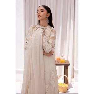 Ensemble chemise et dupatta en mousseline Ivy - Product Image 2