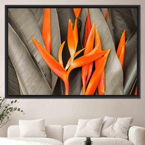 Tableau sur toile imprimé de fleurs d'héliconia orange élégantes - Décoration botanique moderne, toile encadrée noire - Product Image 1