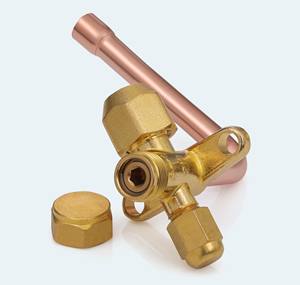 Válvula de Acceso Premium Serie L de Latón y Cobre, Rosca 7/16-20, 45 Grados, SAE 23G, Tubo de Latón, 1200 PSI, BrassBlizz - Product Image 1