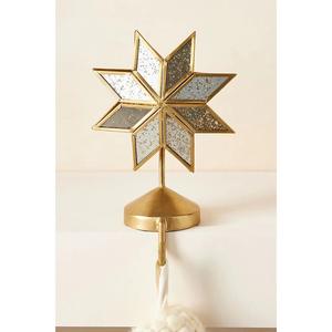 Soporte de calcetín de metal vintage al por mayor hermoso gancho de árbol blanco con acabado chapado decoraciones navideñas de estilo indio - Product Image 4