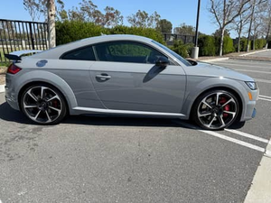 Audi TT RS 2020, tracción total, motor de gasolina de aspiración natural, automático de 7 velocidades, volante a la izquierda, SUV, neumáticos R18, techo corredizo panorámico, control adaptativo de crucero - Product Image 2