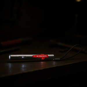 Linterna de Bolsillo Facom con LED, Herramienta de Iluminación Práctica y Portátil - Product Image 3