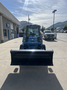 Achetez des tracteurs agricoles LS MT357 à prix avantageux avec chargeur frontal et pelle arrière - Product Image 1