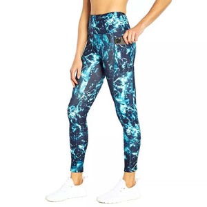 Mallas personalizadas de alta calidad para mujer, Leggings de Fitness con estampado sublimado, poliéster, licra, precio al por mayor, con servicio OEM 2023 - Product Image 6
