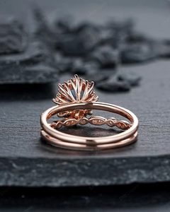 925 Plata de Ley 14K chapado en oro rosa Floral forma ovalada alejandrita Halo anillo de compromiso conjunto anillo de boda de piedra natal - Product Image 3