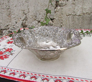 Vajilla Decorativa de Acero Inoxidable de Alta Calidad y Diseño Moderno de Lujo, Tazones para Servir para Restaurantes, Hoteles y Catering - Product Image 3