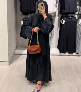 Collection Tendance 2024 : Abaya Musulmane de Prière Haut de Gamme en Soie Faite Main Anti-Plis à Manches Longues pour Adultes – Meilleures Ventes - Product Image 2