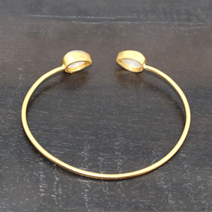 Vintage <b>White</b> Rainbow Moonstone 24k Gold Plated Brass Cuff Bangle <b>Bracelets</b> Wholesale Jewelry for Girls and Women for Parties - Product Image 6