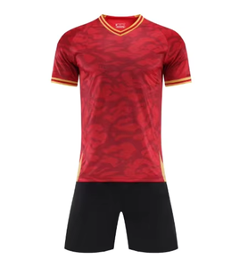 Tenue de football confortable pour adultes, vêtements de sport respirants, personnalisables, de haute qualité, fabriqués par des professionnels, séchage rapide - Product Image 4